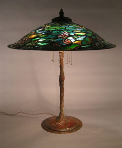 Windblown Waterlily lamp | 30” diameter | © Stelz Studios